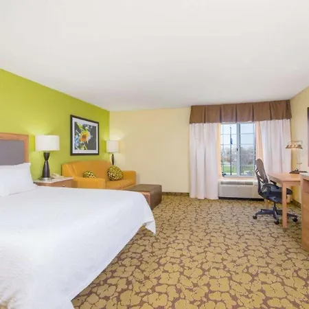 Hilton Garden Inn Wichita-2